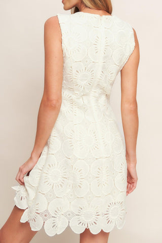 AUTUMN BLOOM VINTAGE IVORY WOVEN LACE MINI DRESS - Glamourous Grace