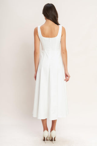 BALANCED PROPORTION WOVEN MIDI DRESS - Glamourous Grace
