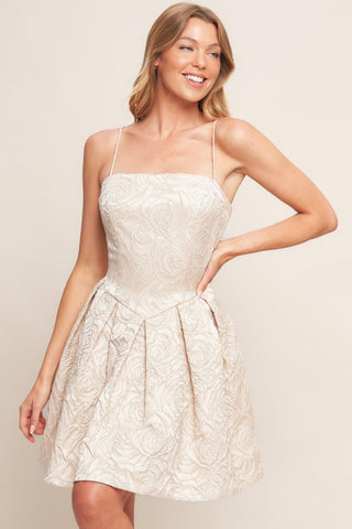 ROMANTIC GARDEN WOVEN MINI DRESS - Glamourous Grace