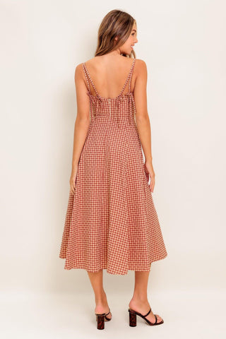 GINGHAM SUMMER WOVEN MIDI DRESS - Glamourous Grace