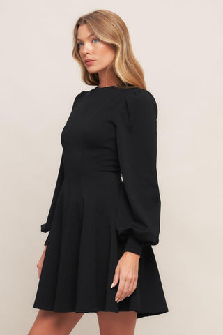 BLACK SWAN HEAVY KNIT MINI DRESS - Glamourous Grace