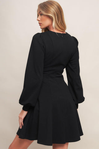 BLACK SWAN HEAVY KNIT MINI DRESS - Glamourous Grace