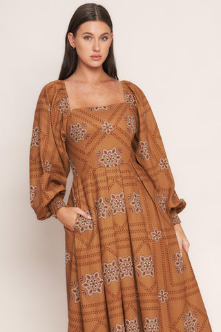 SOUTHWEST SQUARES WOVEN MIDI DRESS - Glamourous Grace