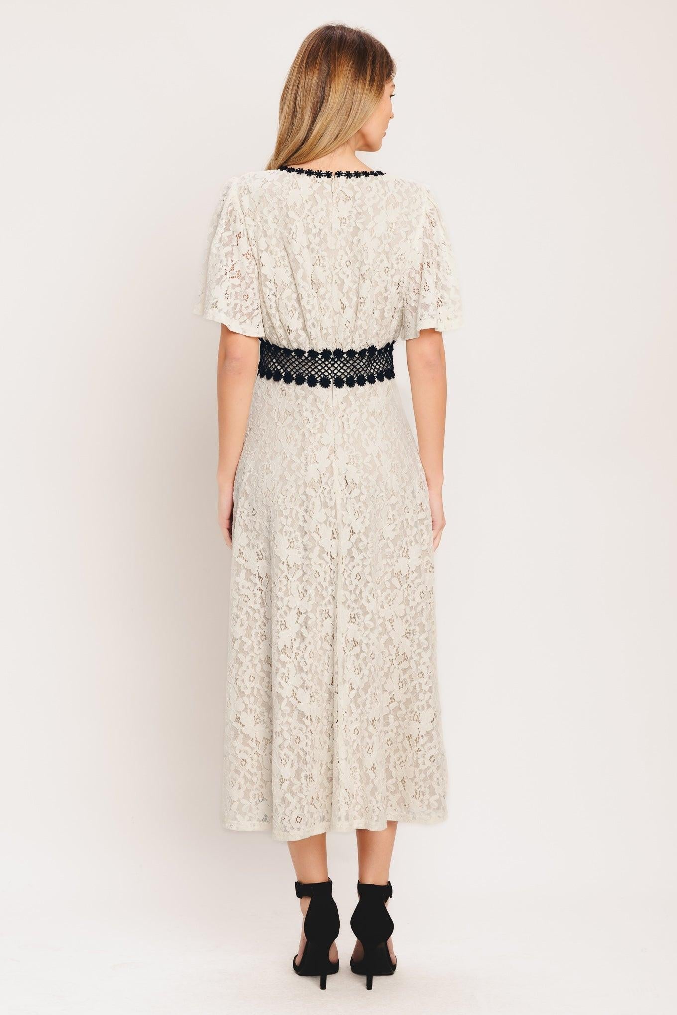 PETITE LUNE WOVEN LACE MIDI DRESS - Glamourous Grace