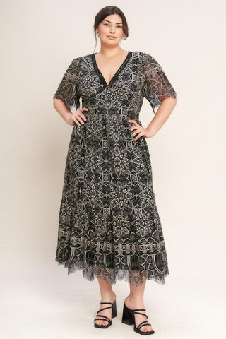 GOTHIC BLOOM WOVEN LACE MIDI DRESS - Glamourous Grace