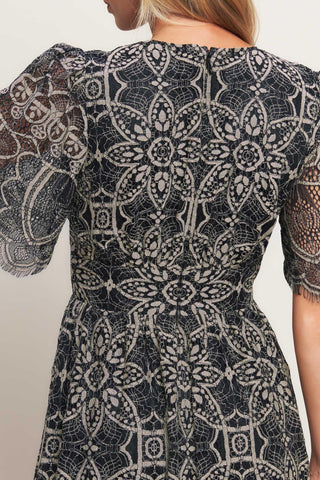 GOTHIC BLOOM WOVEN LACE MIDI DRESS - Glamourous Grace