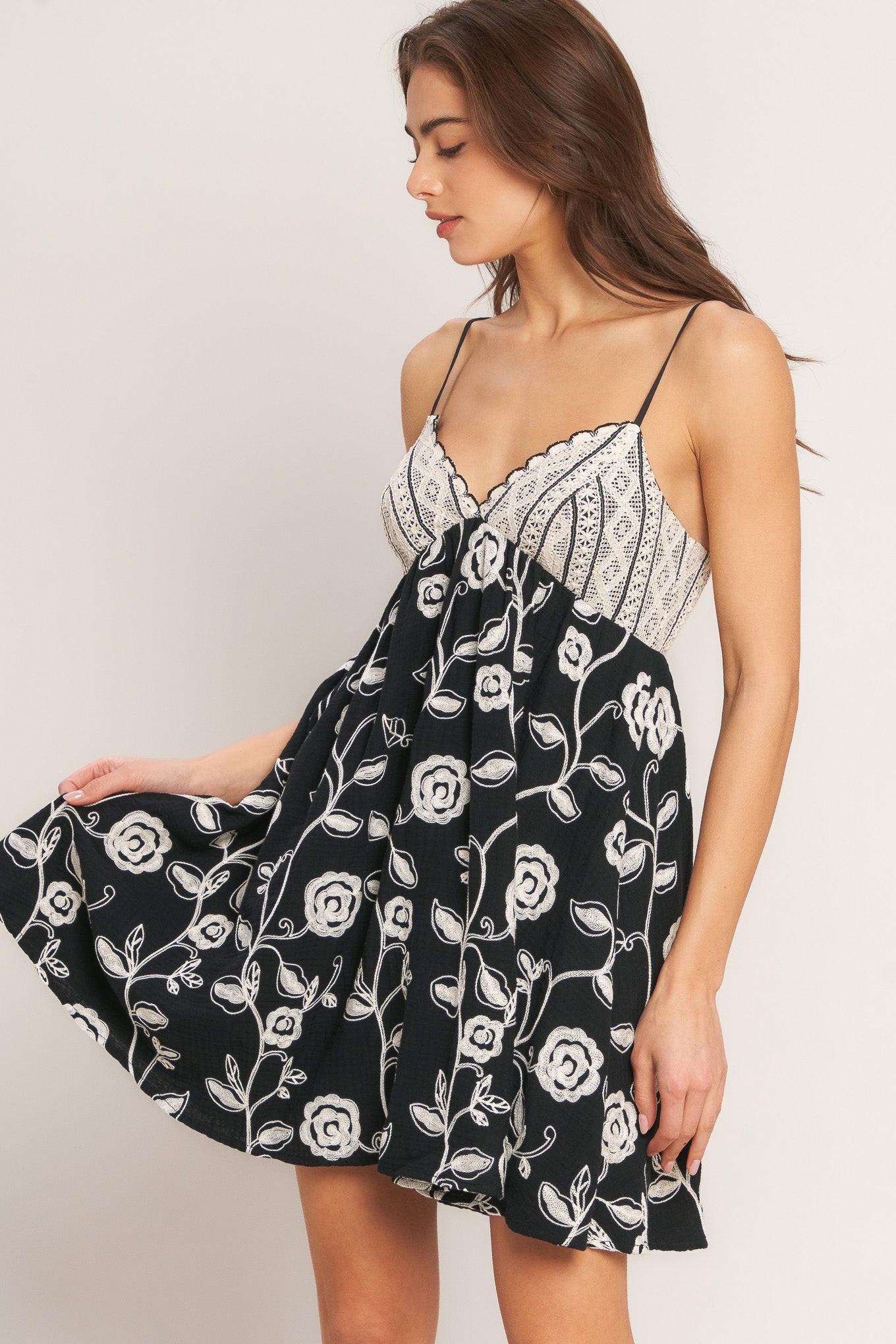 DARK ROMANCE WOVEN MINI DRESS - Glamourous Grace
