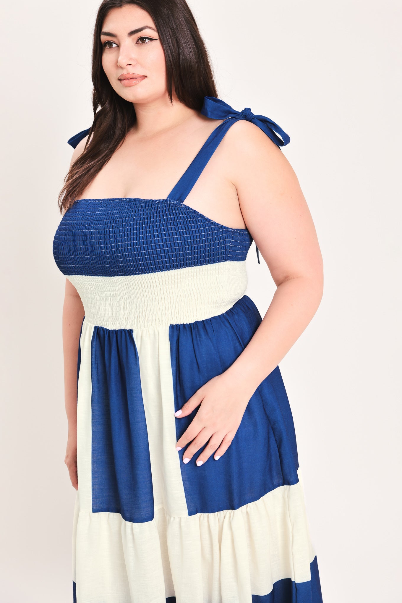 WEEKEND COAST WOVEN MAXI DRESS - Glamourous Grace