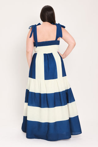 WEEKEND COAST WOVEN MAXI DRESS - Glamourous Grace