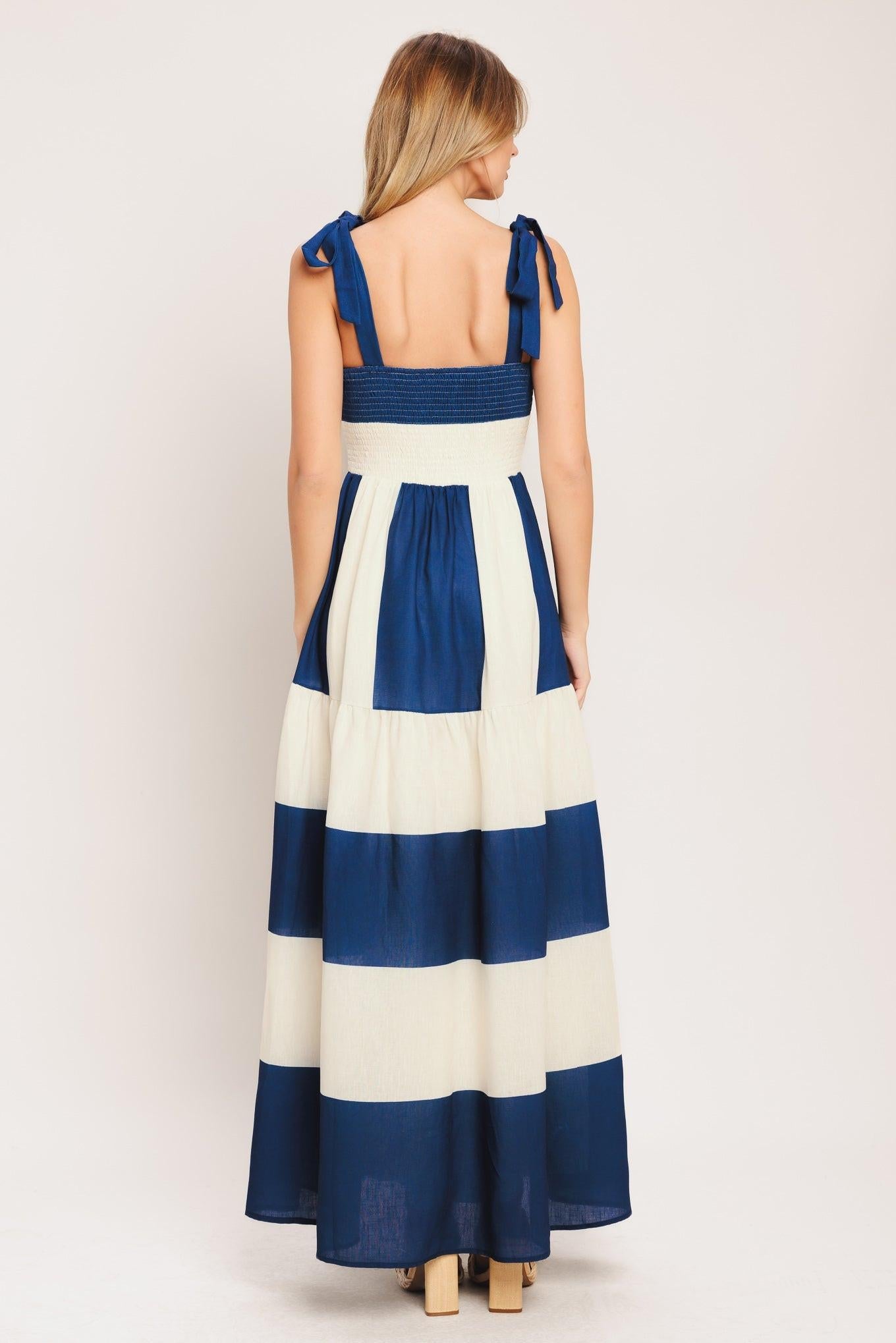 WEEKEND COAST WOVEN MAXI DRESS - Glamourous Grace