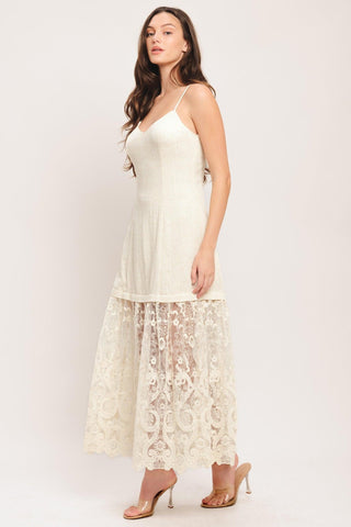 MILK PETAL WOVEN LACE MIDI DRESS - Glamourous Grace