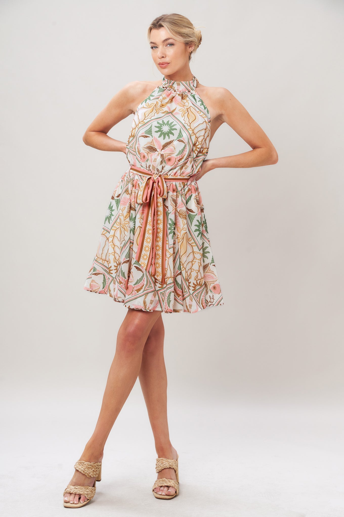 SOFT VOYAGE WOVEN MINI DRESS - Glamourous Grace