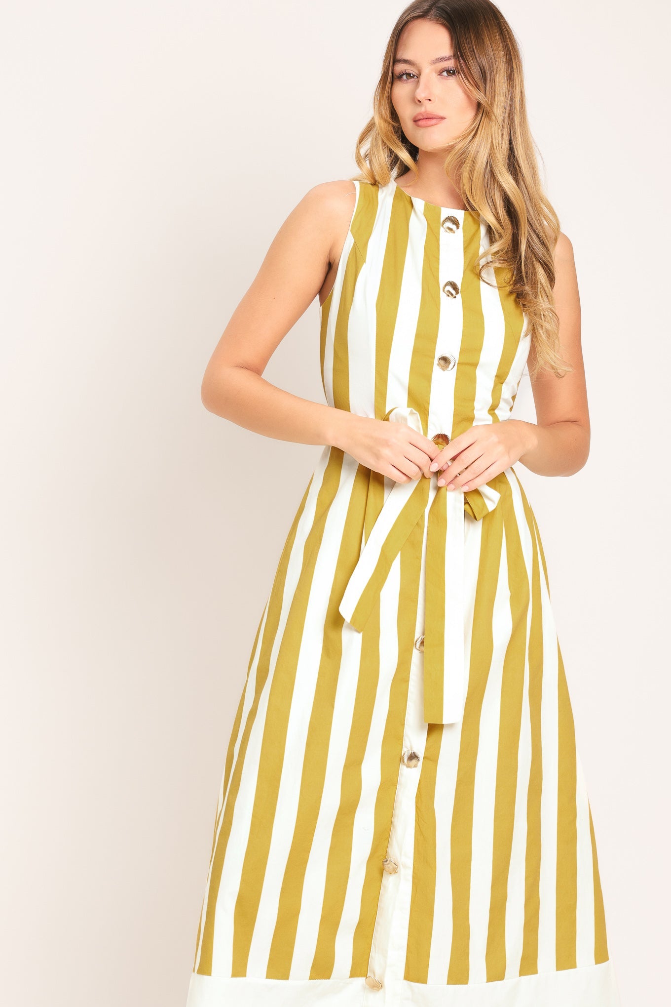 SUNSHINE STRIPE WOVEN MIDI DRESS - Glamourous Grace