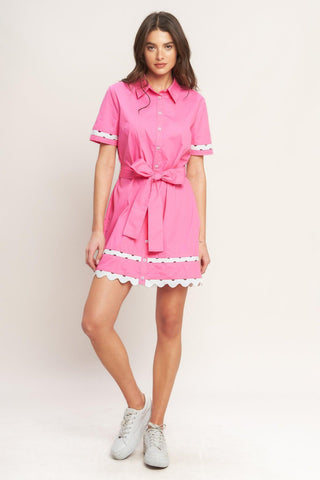 WEEKEND PREPPY LOOK WOVEN MINI DRESS - Glamourous Grace
