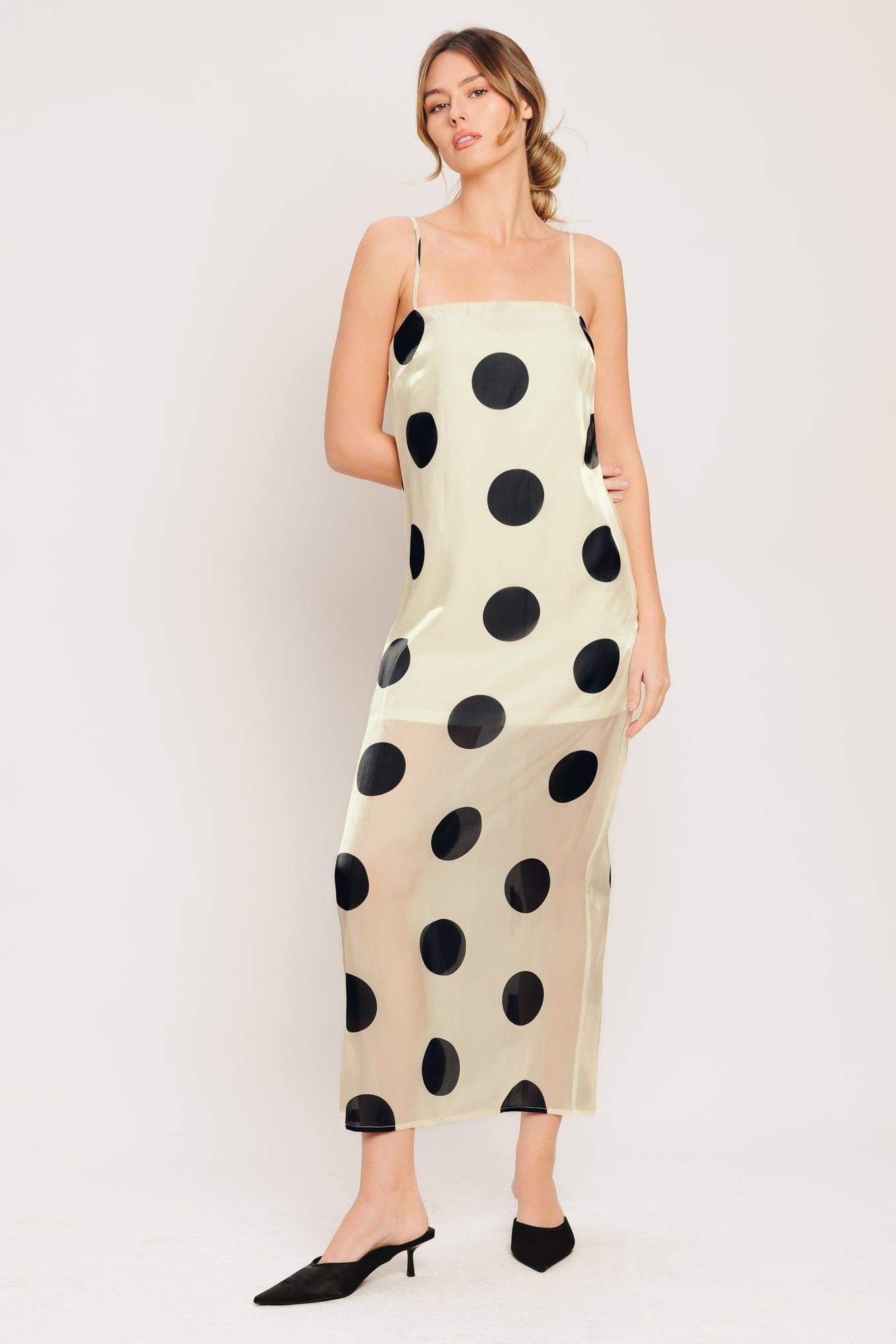AVANT DOT WOVEN MIDI DRESS - Glamourous Grace