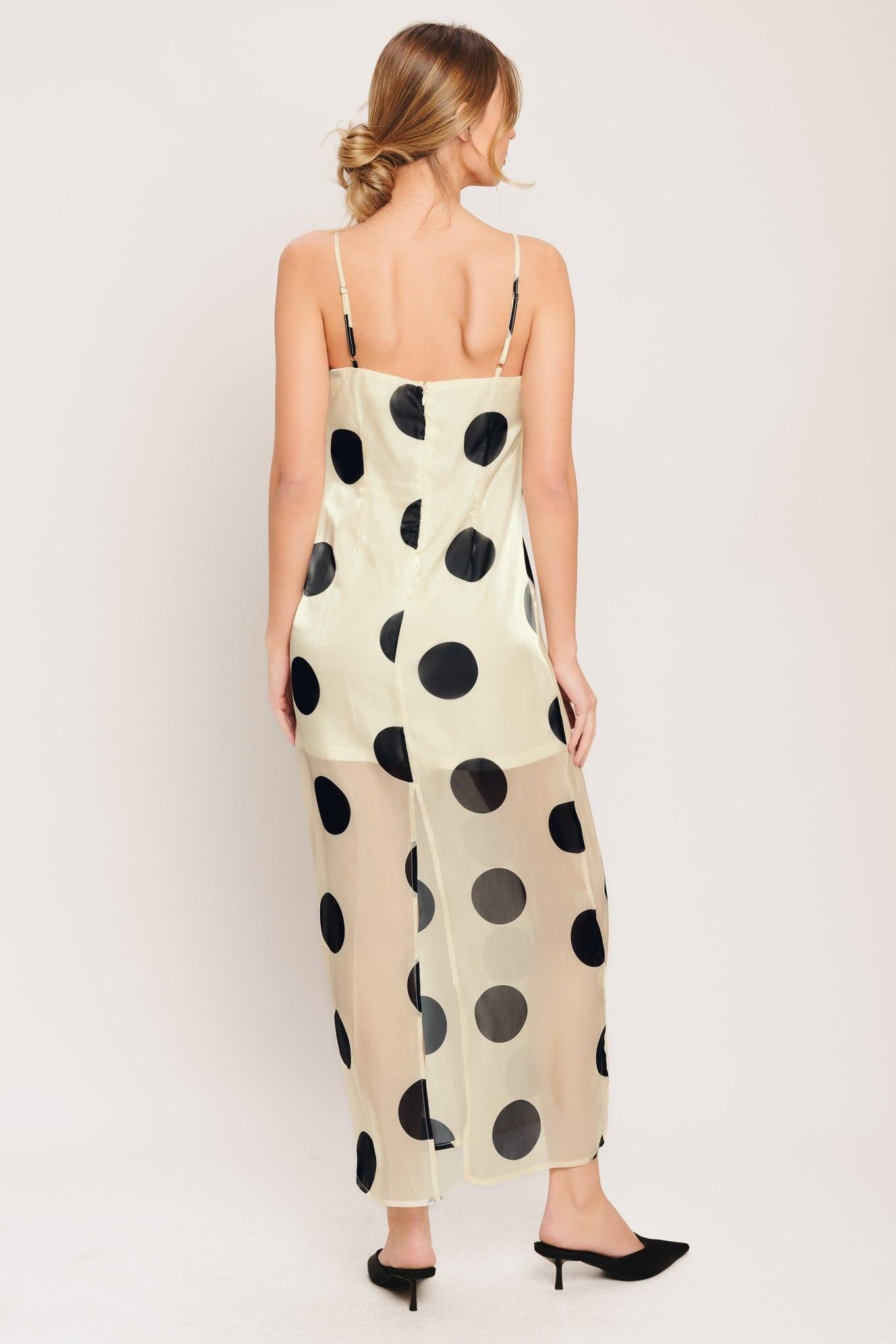 AVANT DOT WOVEN MIDI DRESS - Glamourous Grace