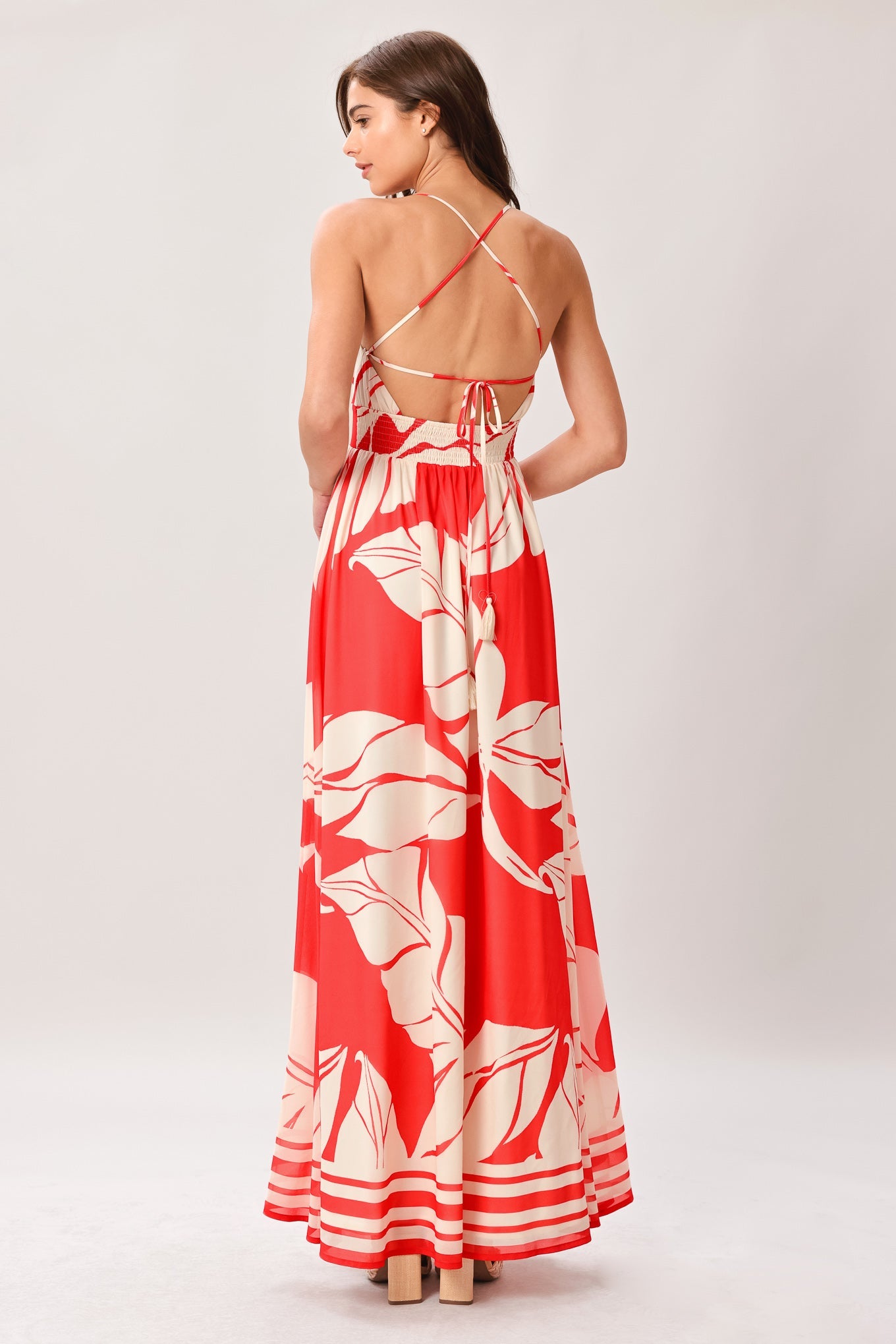 HEAT BLOOM WOVEN MAXI DRESS - Glamourous Grace