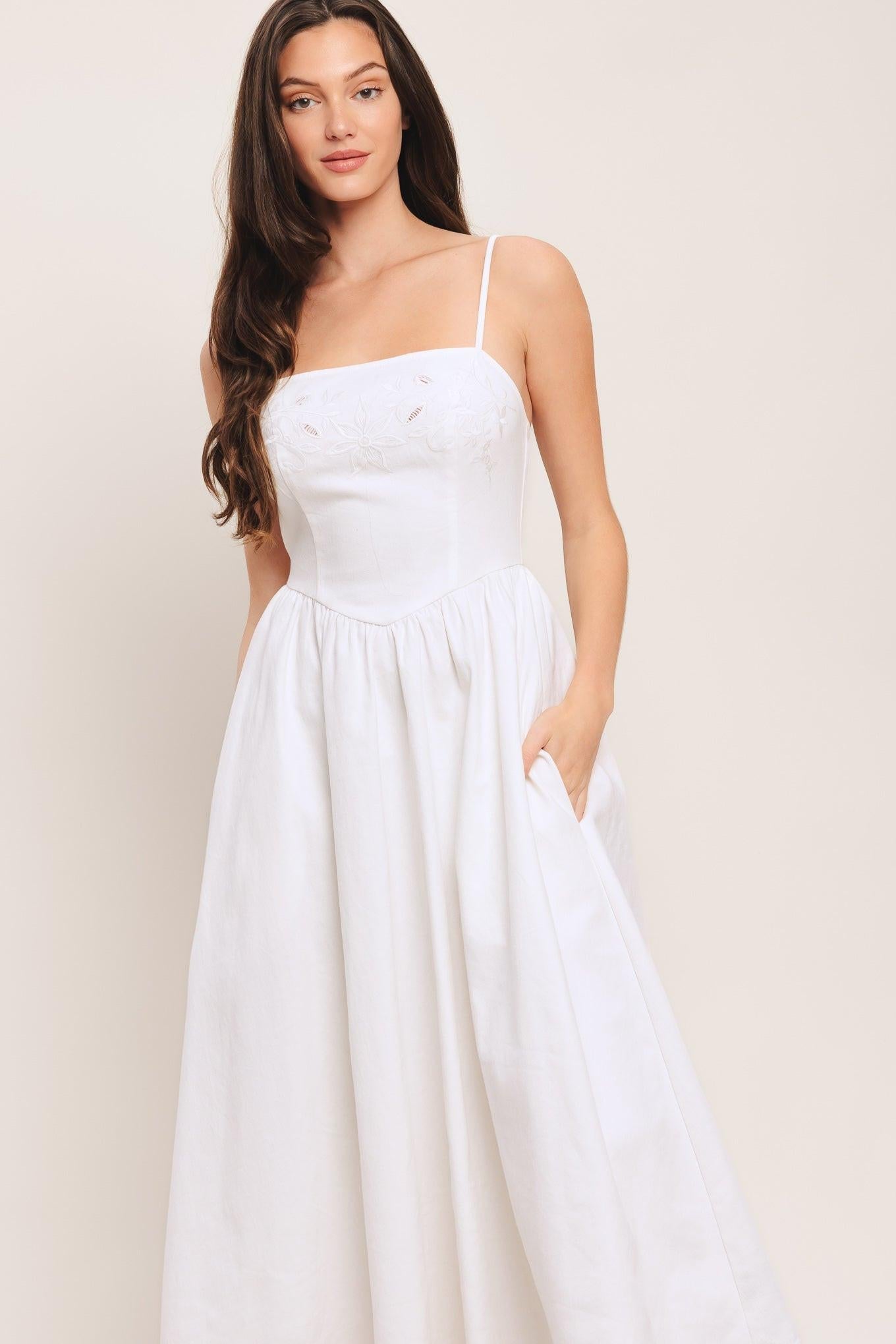 CLOUD PETAL WOVEN MIDI DRESS - Glamourous Grace