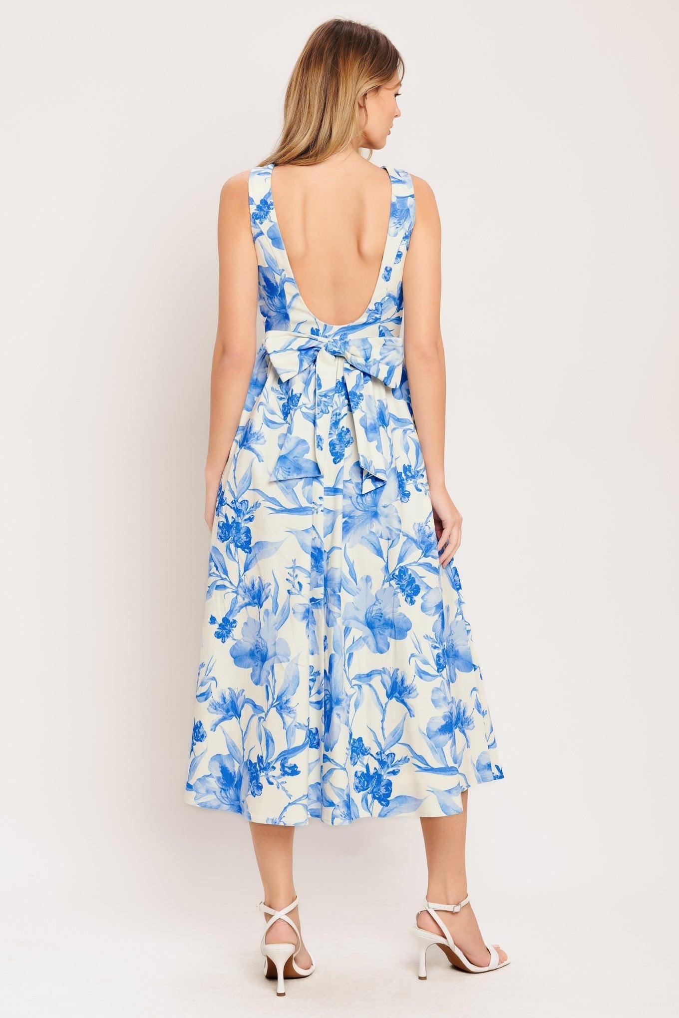 PORCELAIN FLORAL WOVEN MIDI DRESS - Glamourous Grace