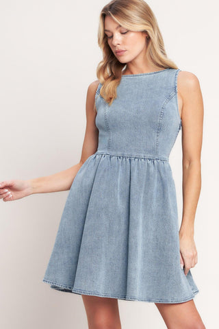 CASUAL POLISHED DENIM MINI DRESS - Glamourous Grace