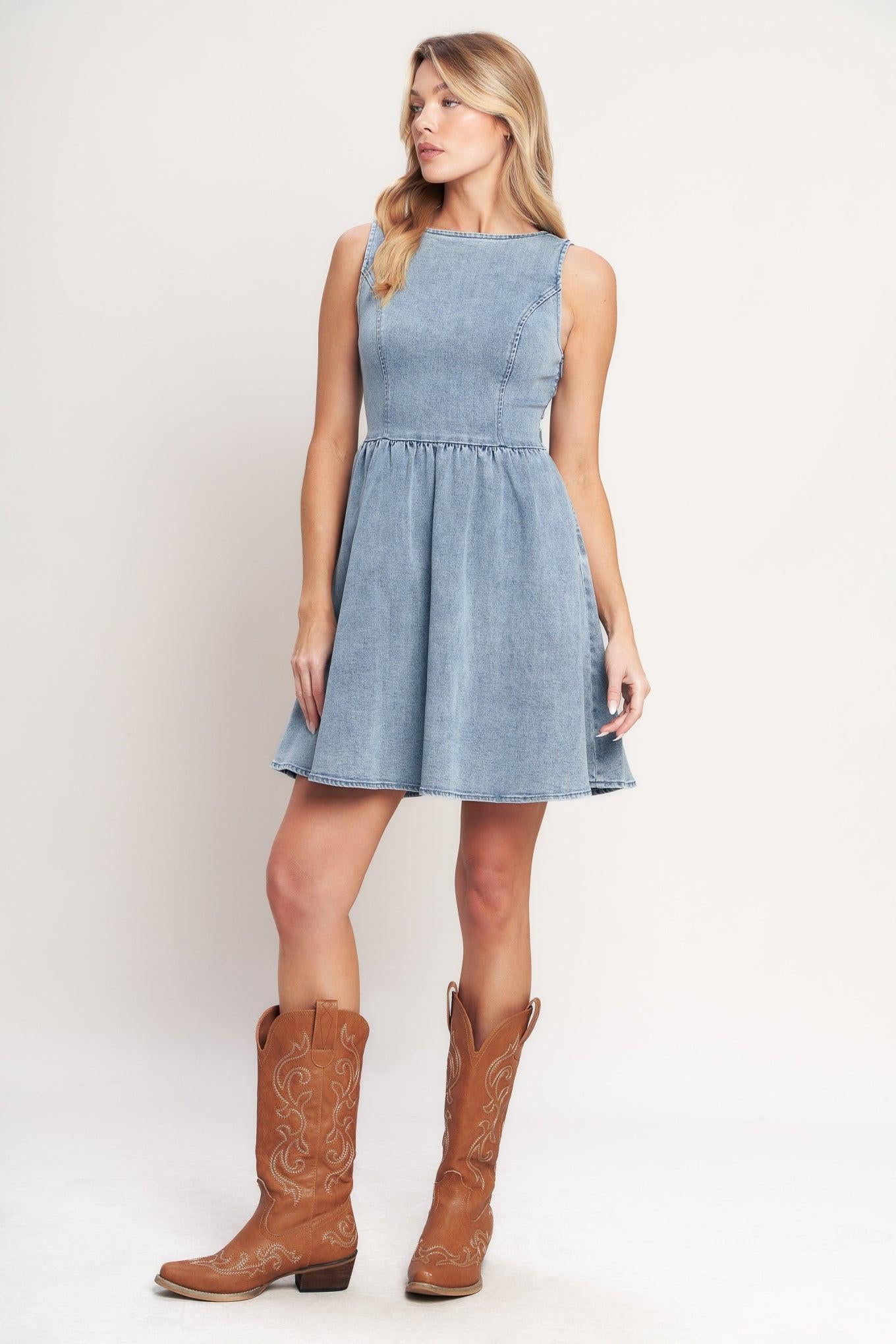 CASUAL POLISHED DENIM MINI DRESS - Glamourous Grace