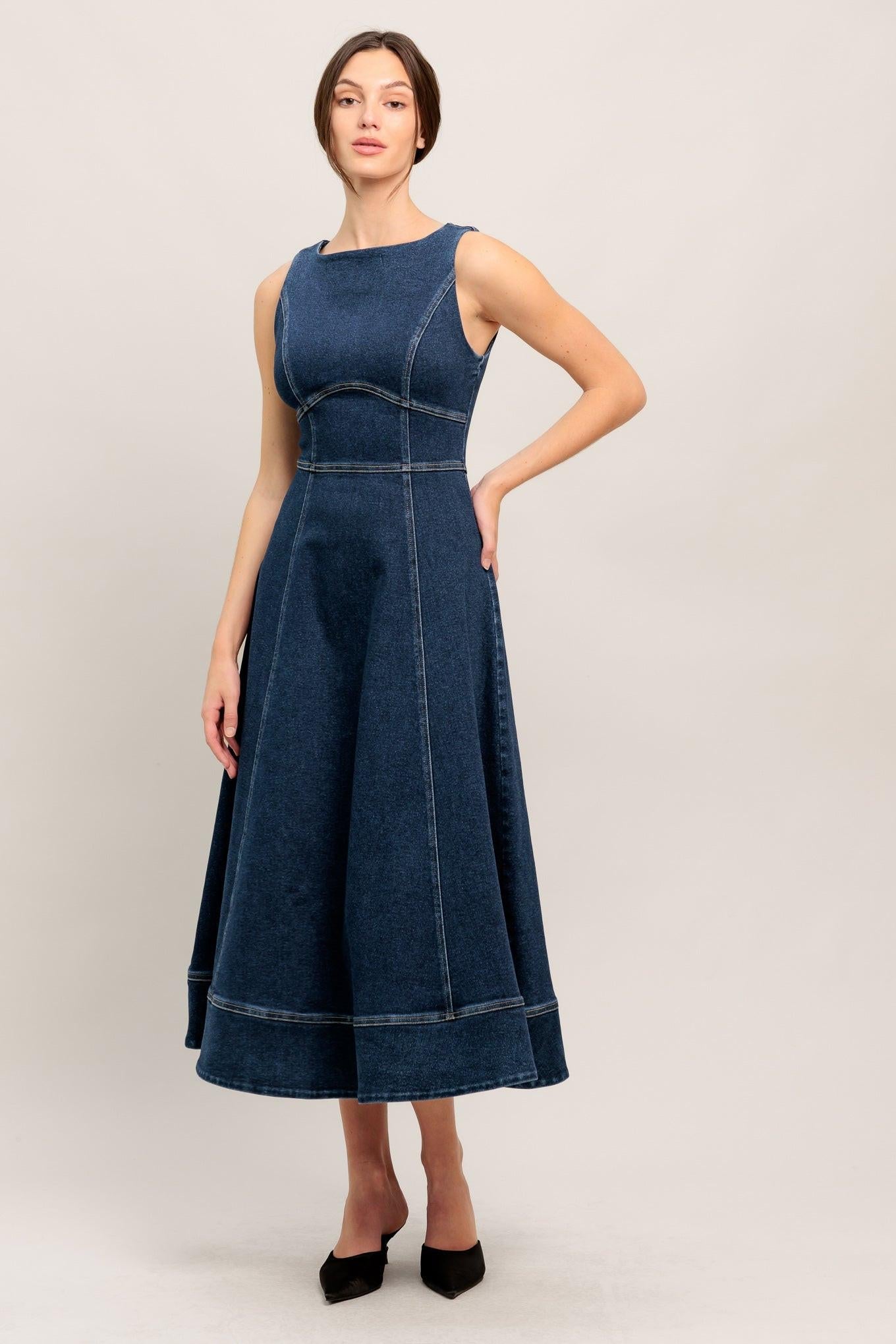 SIMPLE STATEMENT DENIM DENIM MIDI DRESS - Glamourous Grace