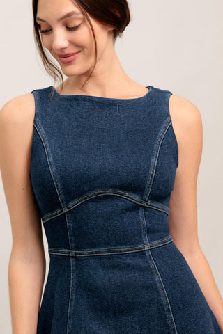 SIMPLE STATEMENT DENIM DENIM MIDI DRESS - Glamourous Grace