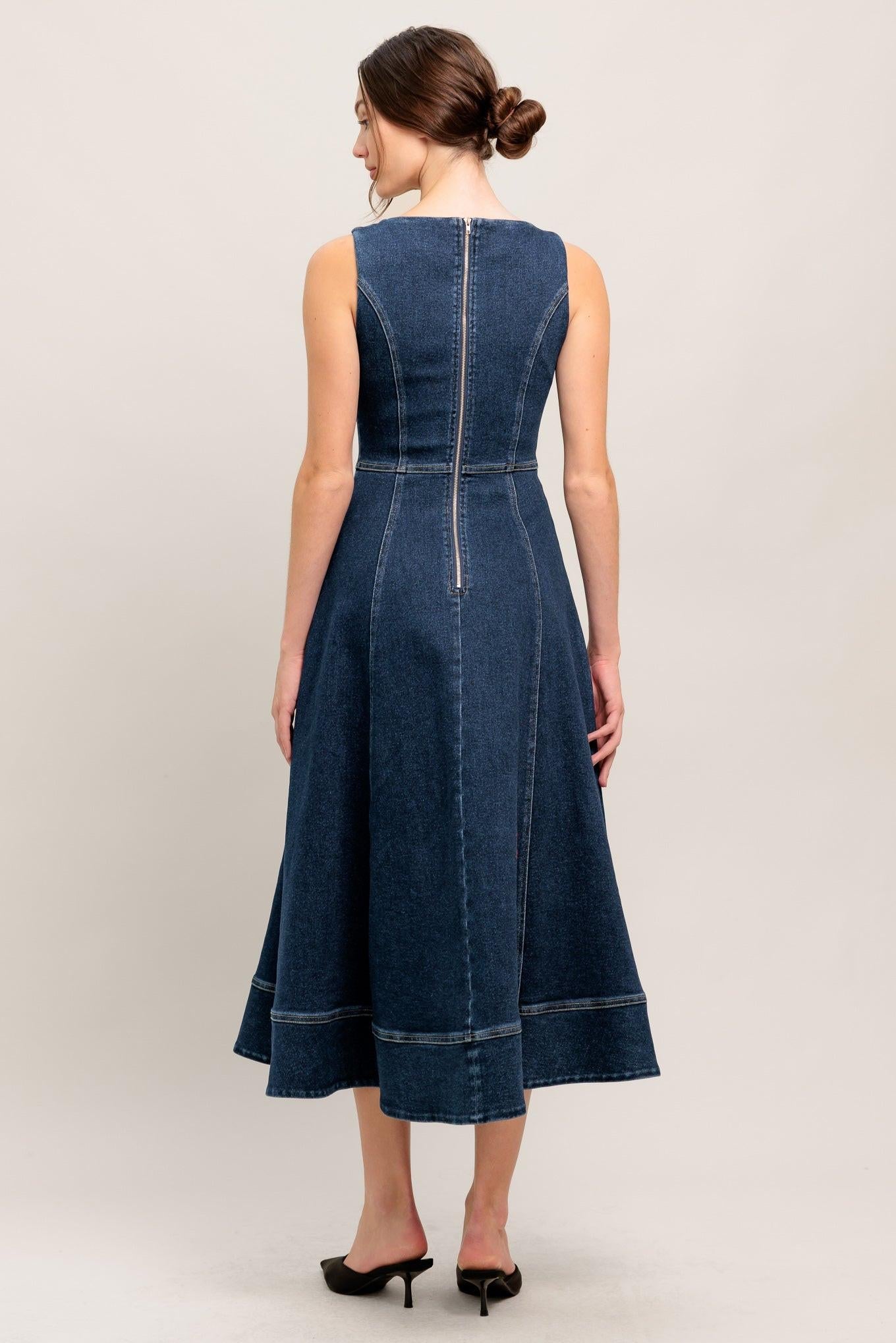SIMPLE STATEMENT DENIM DENIM MIDI DRESS - Glamourous Grace