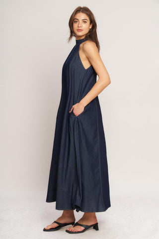 MIDNIGHT FLOW WOVEN MIDI HALTER DRESS - Glamourous Grace