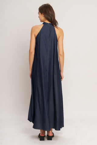 MIDNIGHT FLOW WOVEN MIDI HALTER DRESS - Glamourous Grace
