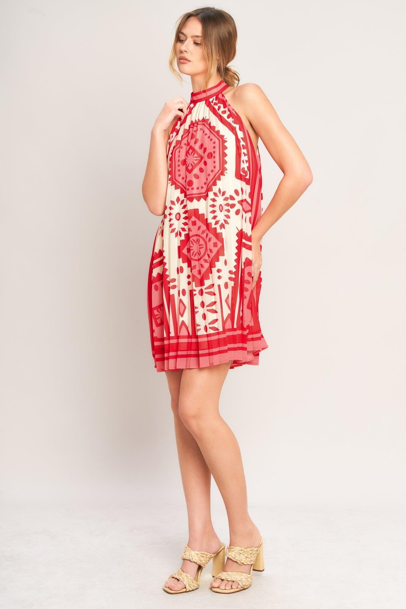 SUNSET MEDALLION WOVEN MINI DRESS - Glamourous Grace