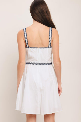 SHARP SUMMER WOVEN MINI DRESS - Glamourous Grace