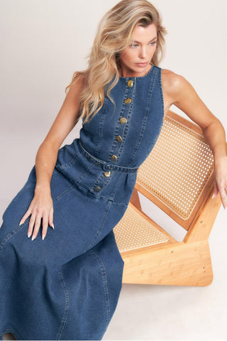 SUNDAY STROLL DENIM MIDI DRESS - Glamourous Grace
