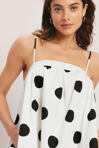 RUNWAY POLKA WOVEN MINI DRESS - Glamourous Grace