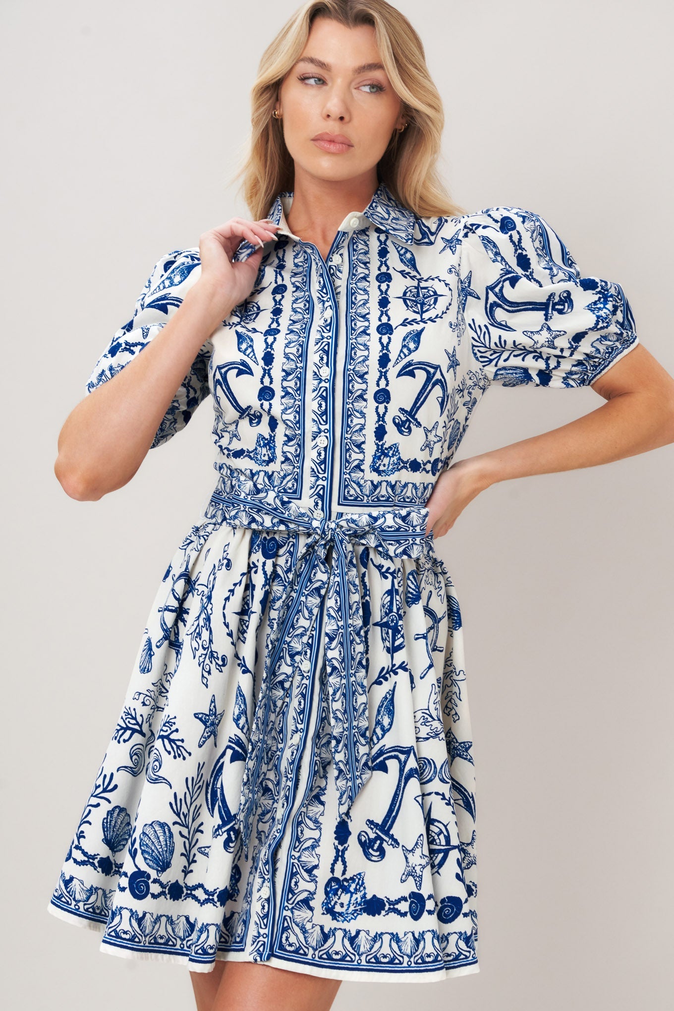 ISLAND PULSE WOVEN MINI DRESS - Glamourous Grace