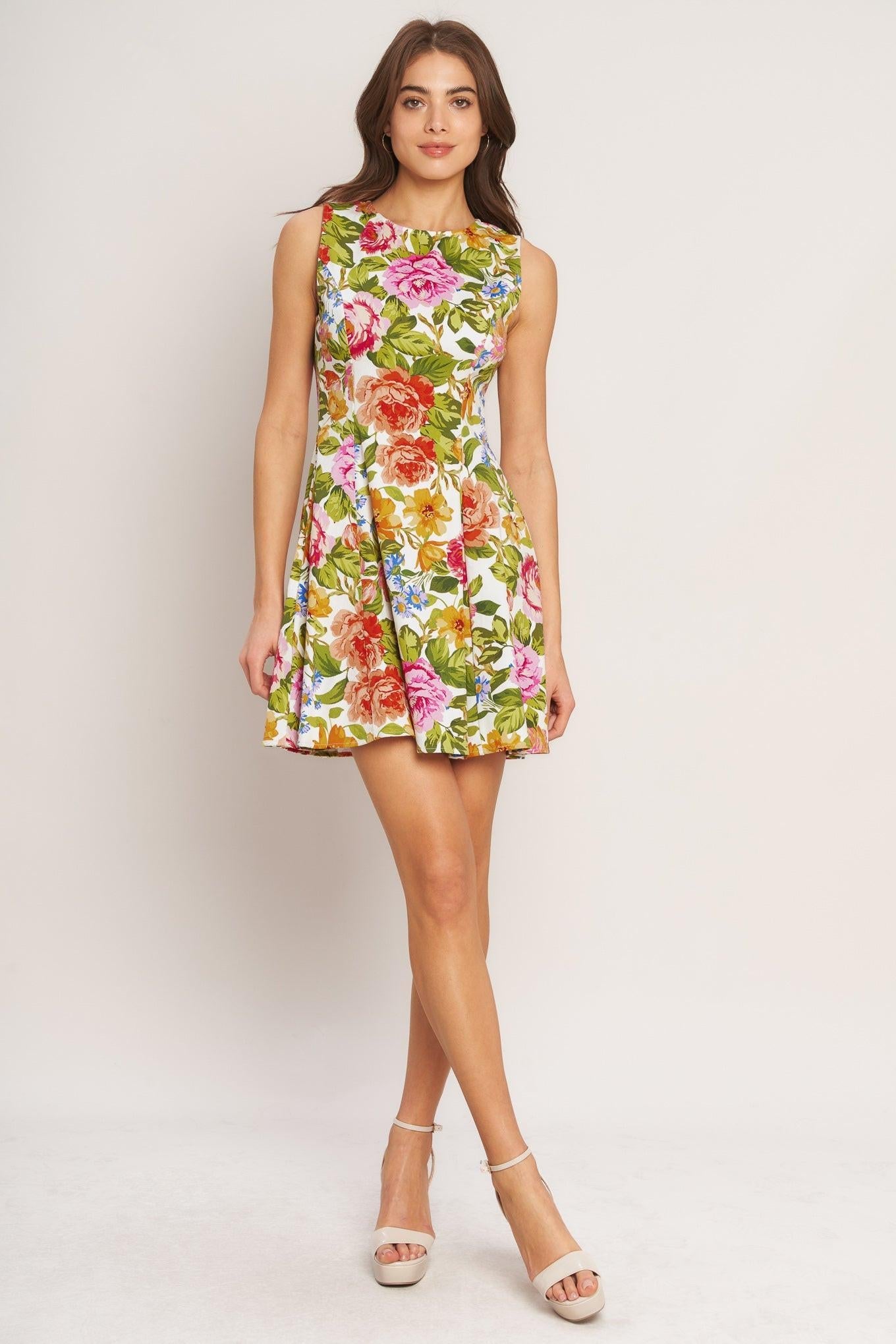 SUMMER LOVE FLORA WOVEN MINI DRESS - Glamourous Grace