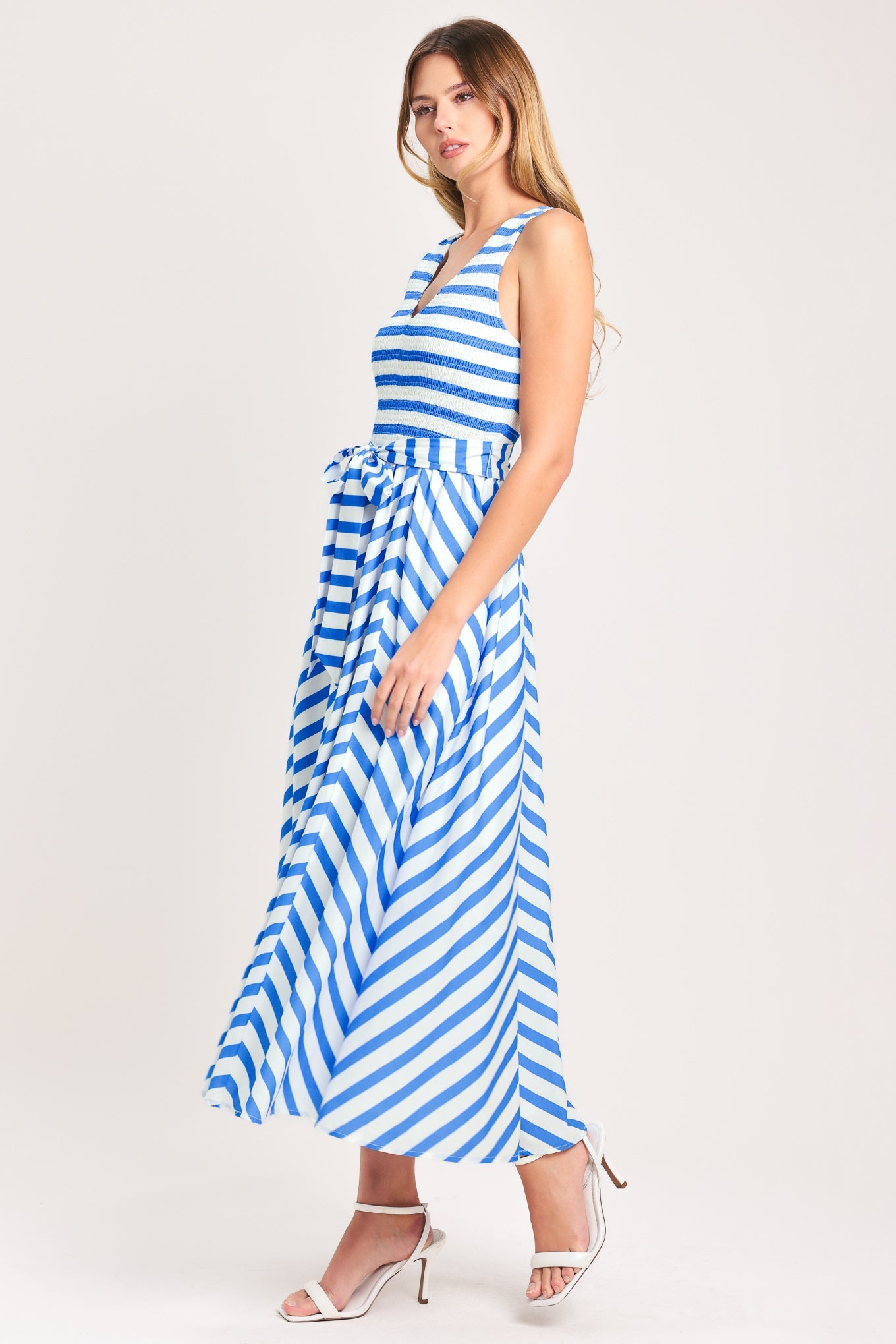 BLUE SERENA WOVEN MIDI DRESS - Glamourous Grace