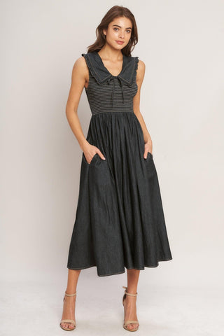 DARK ELEGANCE WOVEN MIDI DRESS - Glamourous Grace