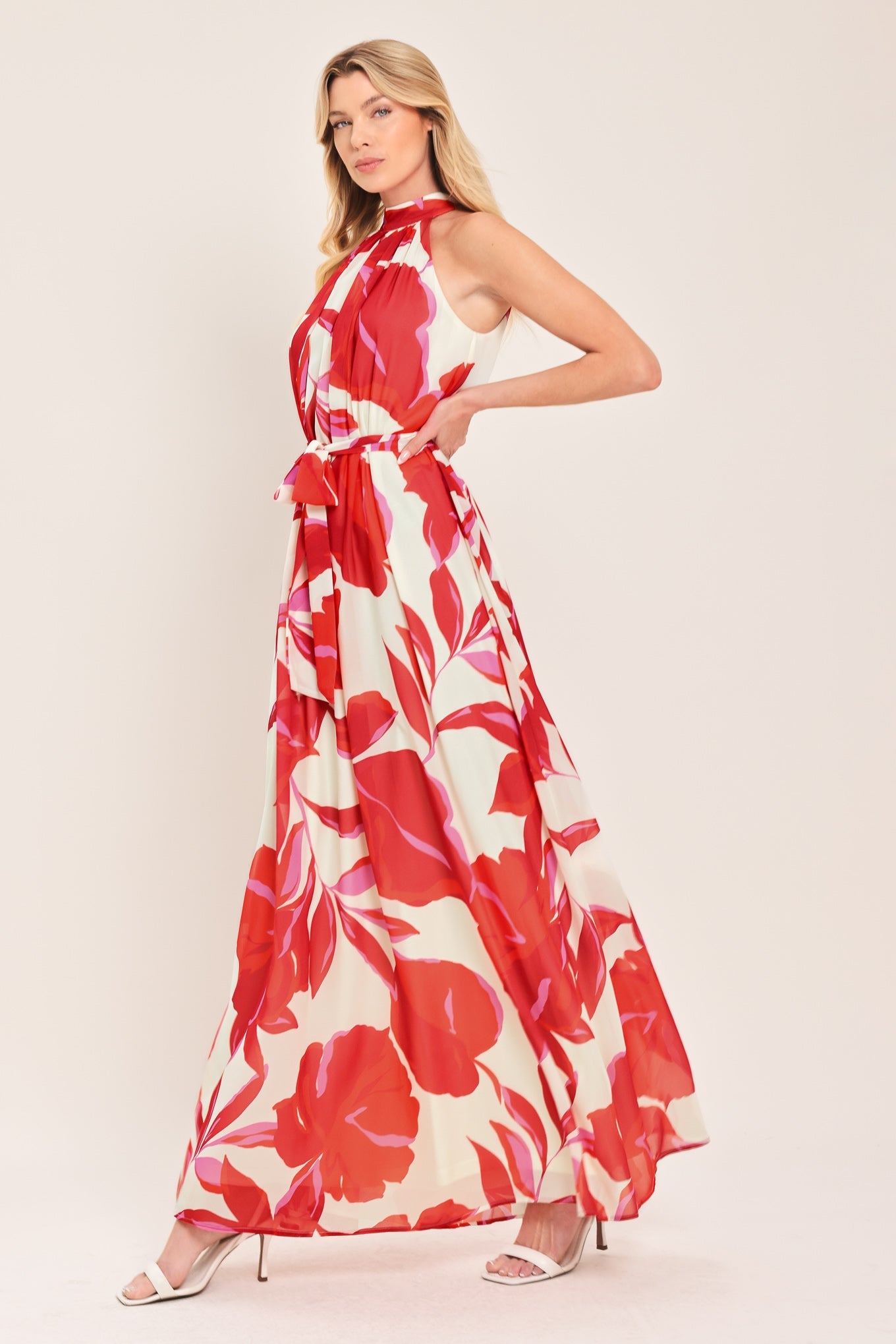 FIJI FLOWER HALTER WOVEN MAXI DRESS - Glamourous Grace