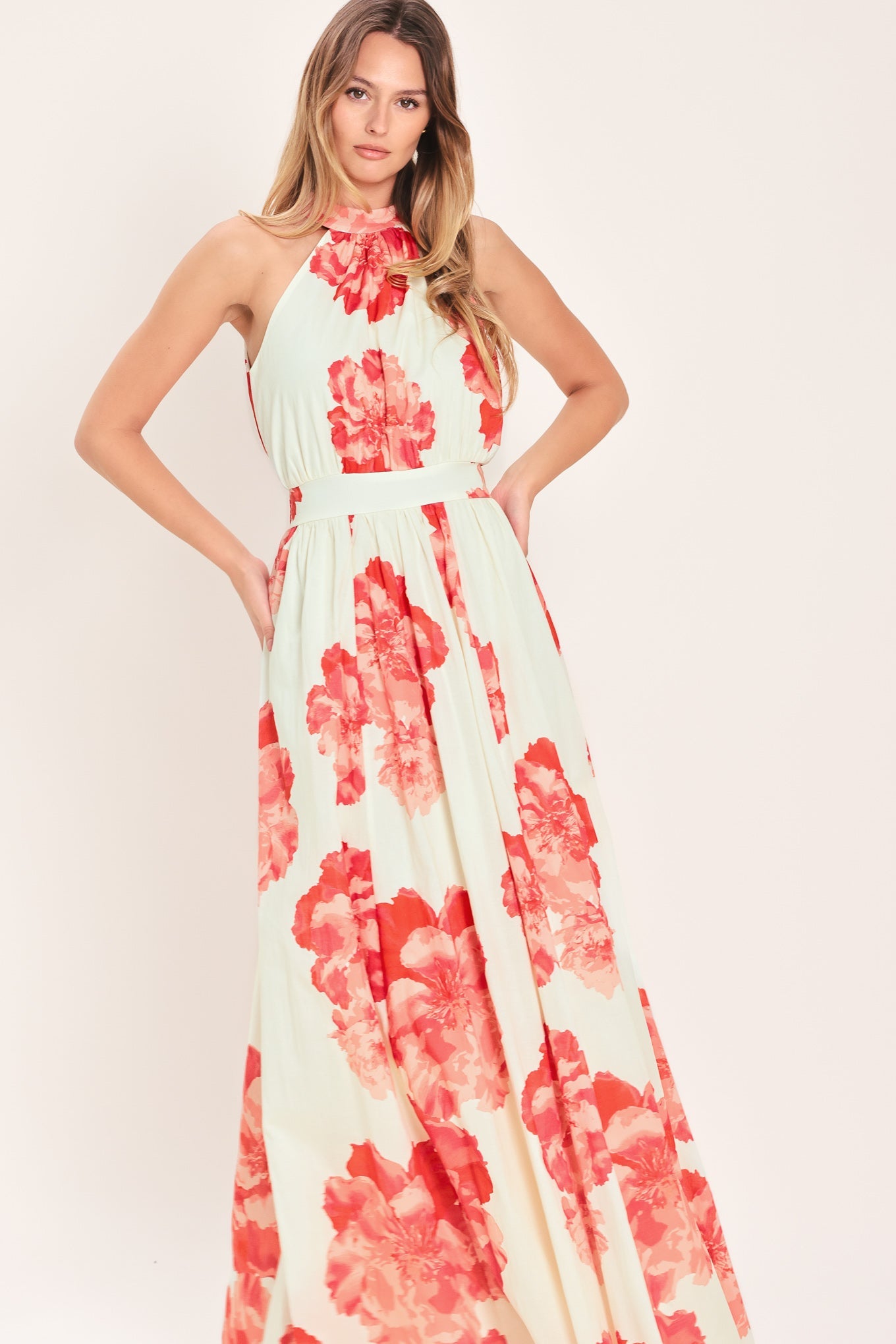 BLOOMING LOVE WOVEN MAXI DRESS - Glamourous Grace