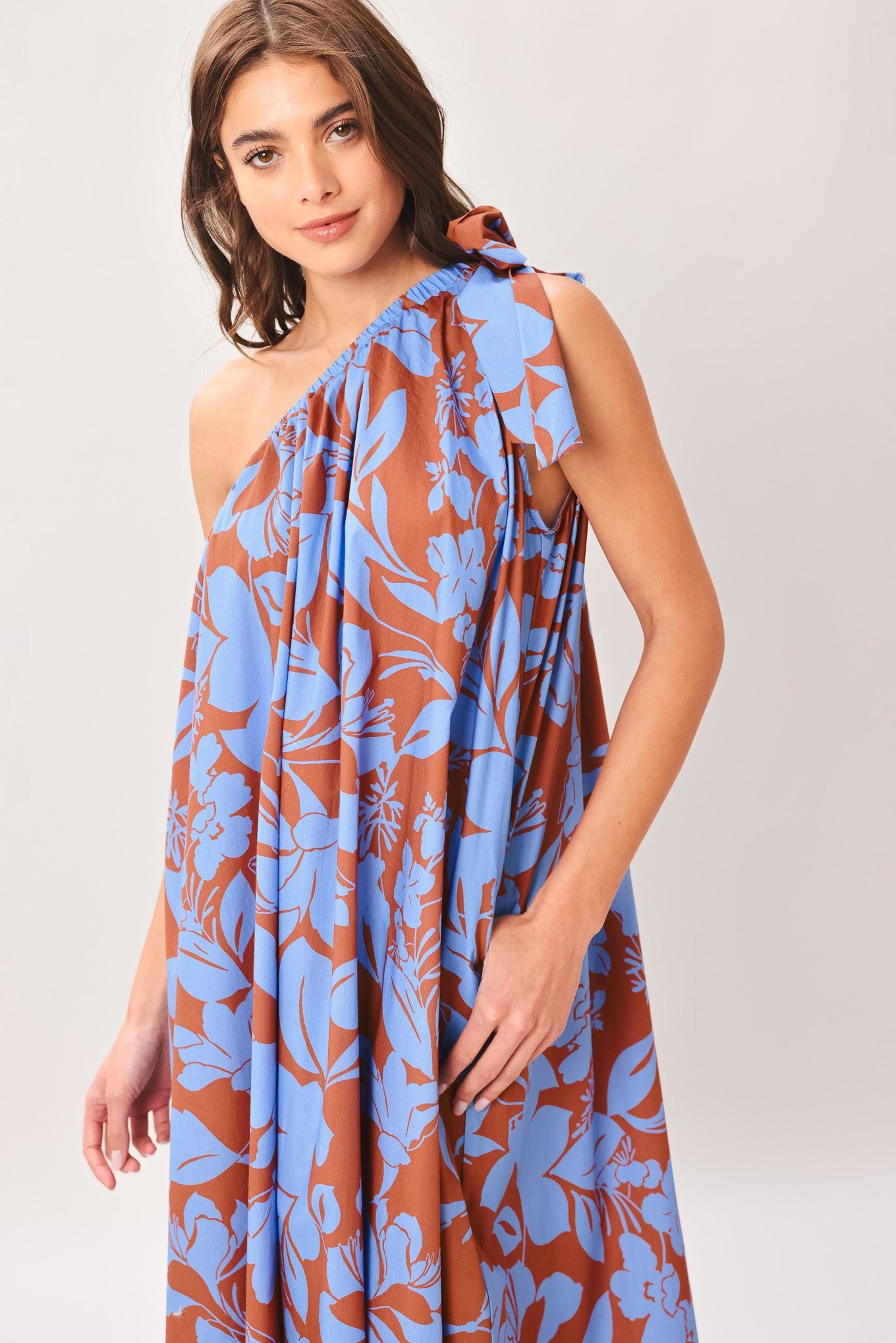LAGOON FLOW WOVEN MIDI DRESS - Glamourous Grace