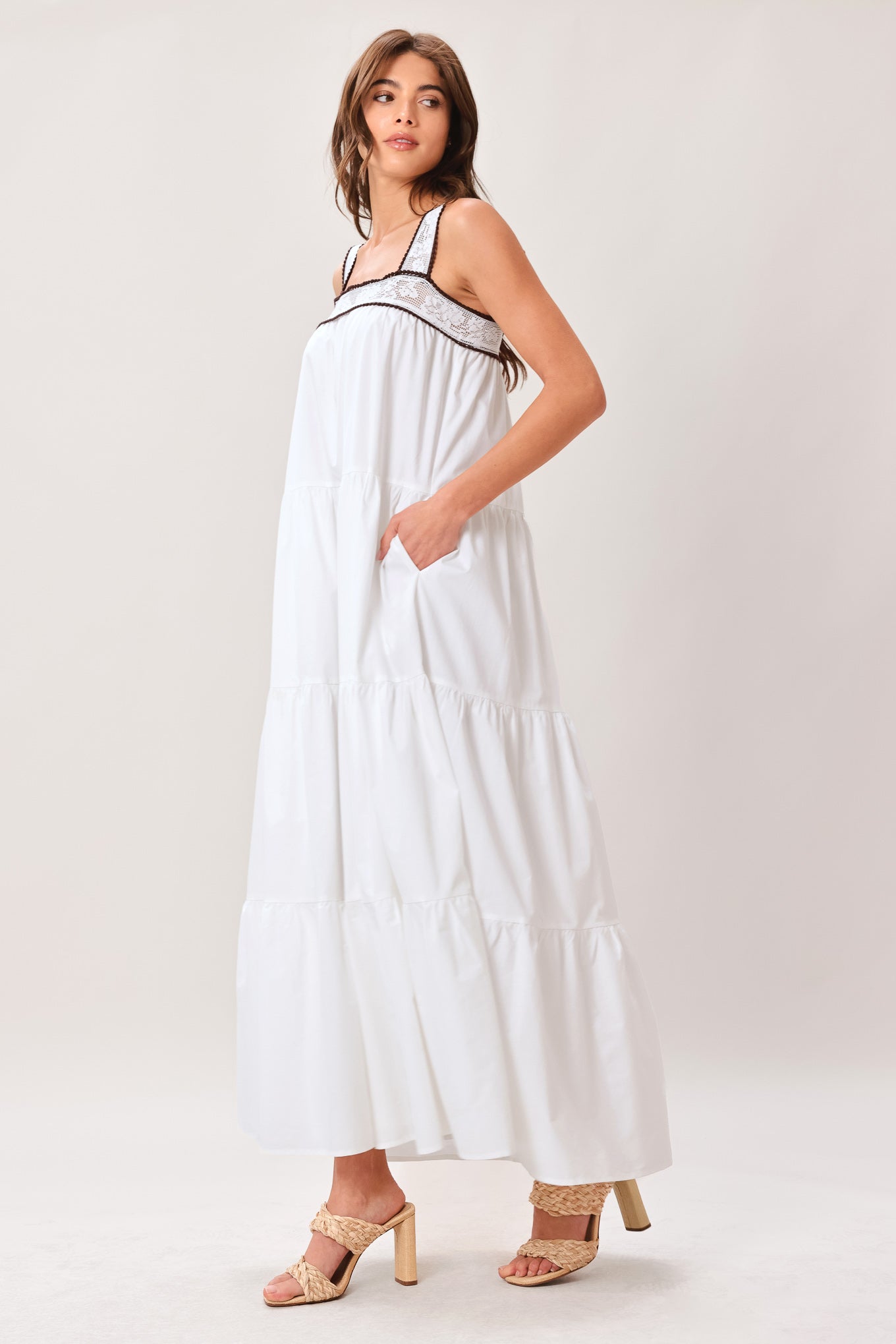 CLOUD LINE WOVEN MAXI DRESS - Glamourous Grace