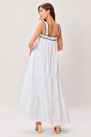 CLOUD LINE WOVEN MAXI DRESS - Glamourous Grace