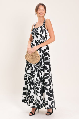 MONO BLOOM WOVEN MAXI DRESS - Glamourous Grace