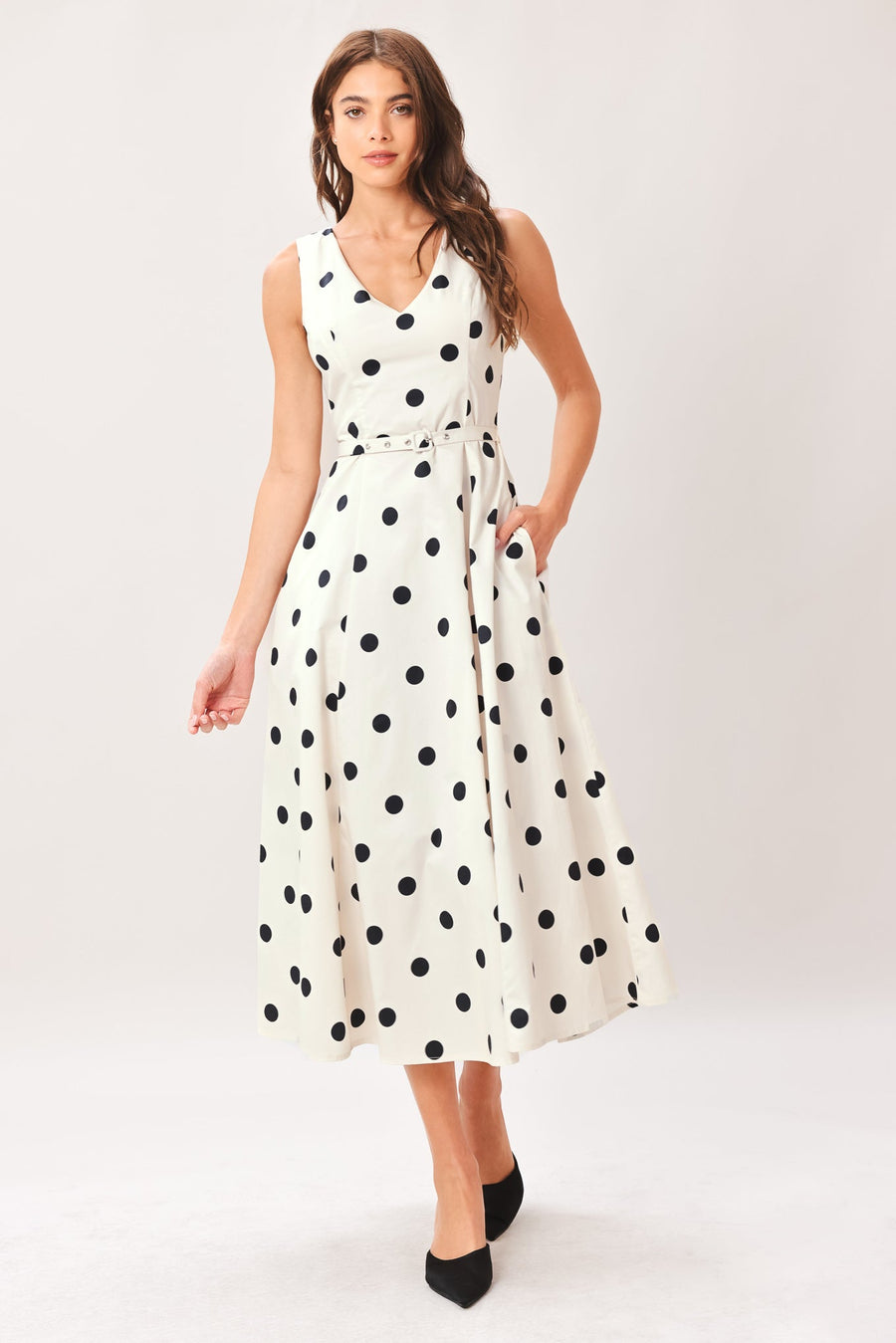 PURE POLKA WOVEN MIDI DRESS - Glamourous Grace
