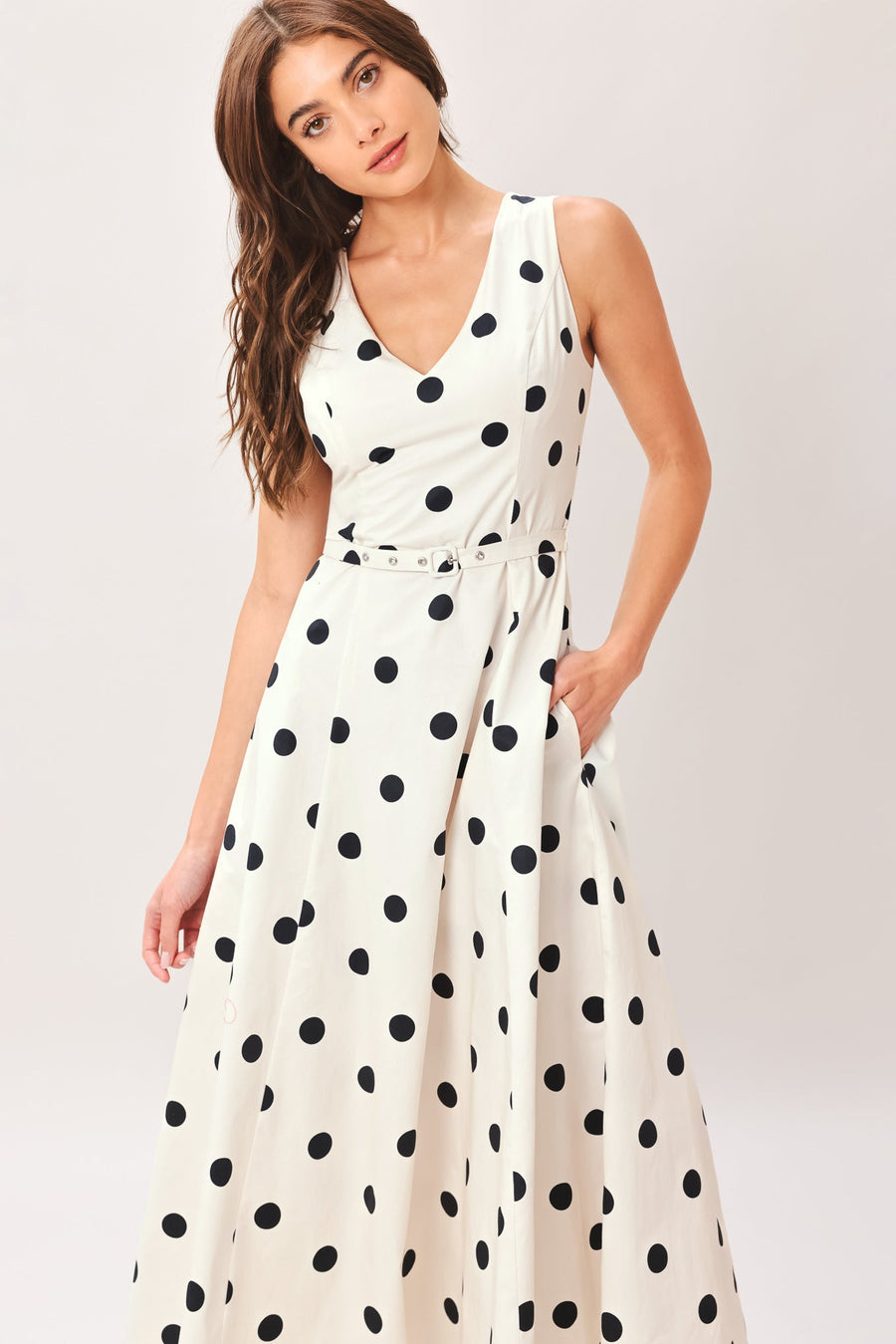 PURE POLKA WOVEN MIDI DRESS - Glamourous Grace