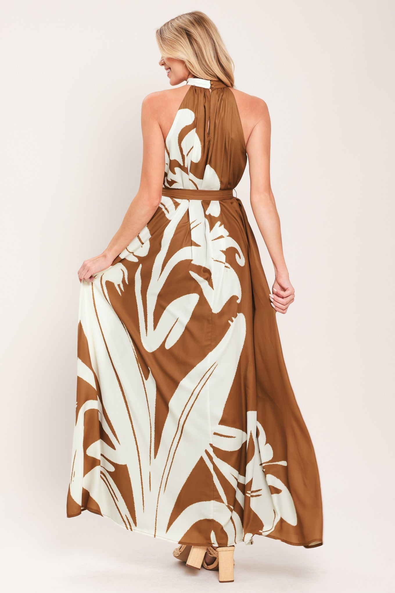 MOCHA SERENITY WOVEN MAXI DRESS - Glamourous Grace