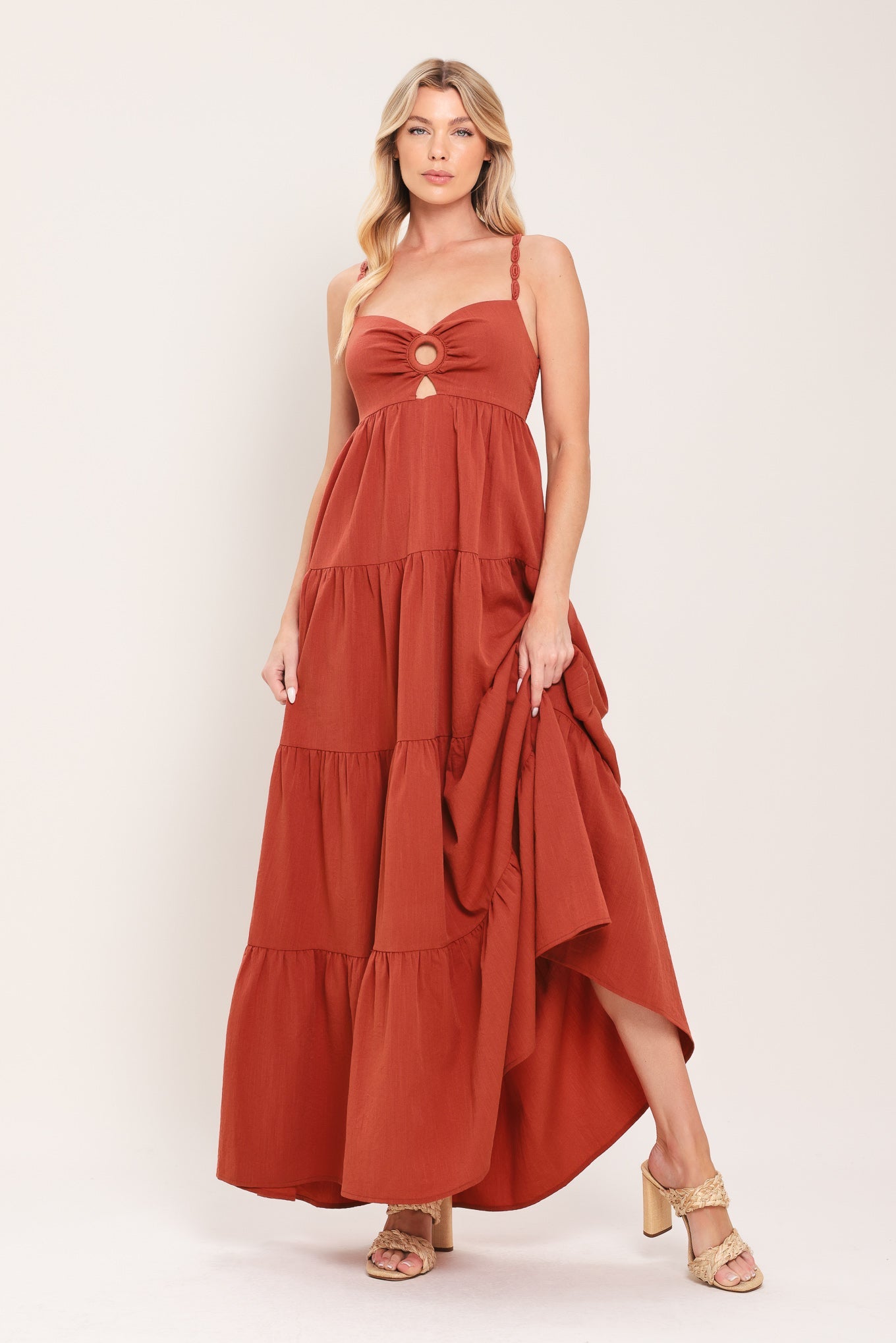 AMBER WAVE WOVEN MAXI DRESS - Glamourous Grace