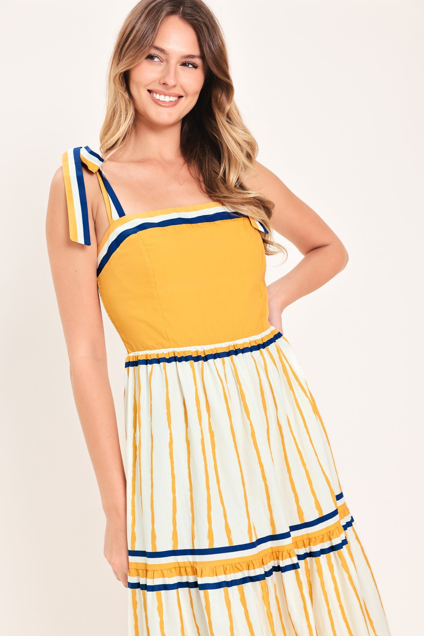 AMALFI SUNKISSED WOVEN MAXI DRESS - Glamourous Grace