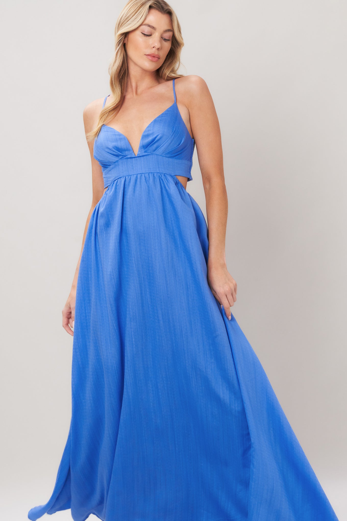 AZURE TEMPTATION WOVEN MAXI DRESS - Glamourous Grace